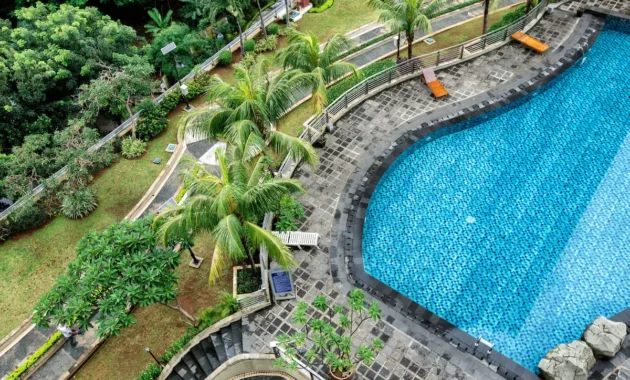 Kolam Renang Horison Ultima Suites & Residences Rasuna Jakarta